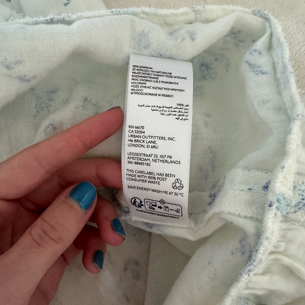 Urban Outfitters Kimchi Blue Suki Floral Smocked Midi Dress - Picture 7 of 12